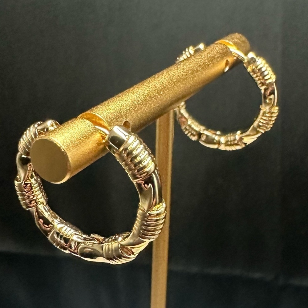 Gold Hoop Earrings – Lightweight Chunky Bamboo Style | Hypoallergenic Brass - Picture 9 of 11